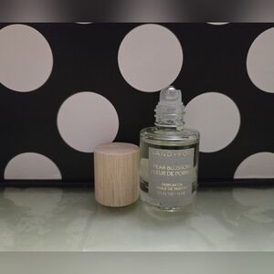 2/$40✨️Sand + Fog Pear Blossom✨️